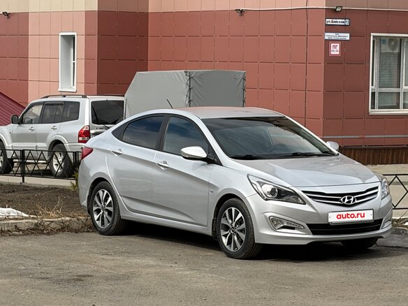 2016 Hyundai Solaris I Рестайлинг, серебристый, 1050000 рублей