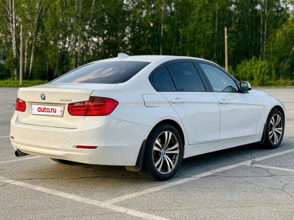 2013 BMW 3 серии 320i VI (F3x), белый, 1490000 рублей - вид 5