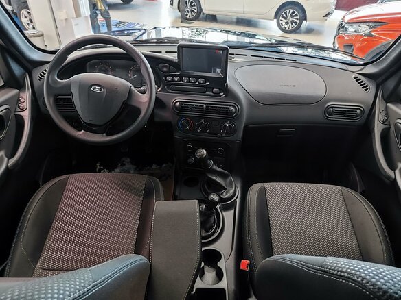 2026 Lada (ВАЗ) Niva Travel I Рестайлинг, чёрный, 1809000 рублей - вид 7