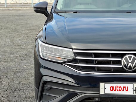 2022 Volkswagen Tiguan Allspace II Рестайлинг, чёрный, 3090000 рублей, вид 3
