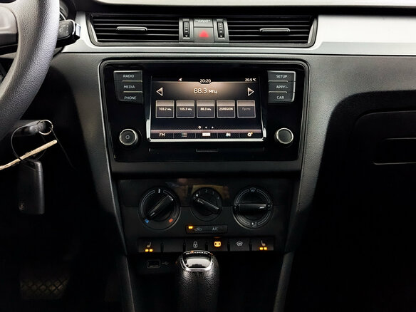 2019 Skoda Rapid I Рестайлинг, белый, 1235000 рублей - вид 14