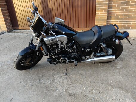 1989 Yamaha V-Max 1200, чёрный, 450000 рублей, вид 1