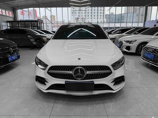 2022 Mercedes-Benz A-Класс 180 Long IV (W177) Рестайлинг, белый, 1510000 рублей, вид 2