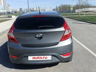 2014 Hyundai Solaris I, серый, 598000 рублей, вид 4