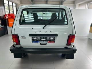 2026 Lada (ВАЗ) Niva Legend I Рестайлинг, белый, 1199000 рублей, вид 5