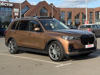 2020 BMW X7 30d I (G07), золотистый, 5550000 рублей, вид 1