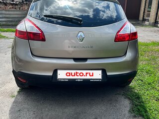 2012 Renault Megane III, бежевый, 700000 рублей, вид 4