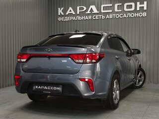 2018 Kia Rio IV, серый, 1035000 рублей, вид 2