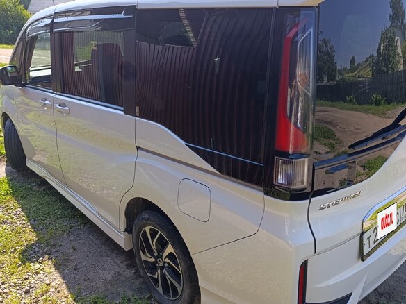 2019 Honda Stepwgn Spada V Рестайлинг, белый, 2349999 рублей - вид 3