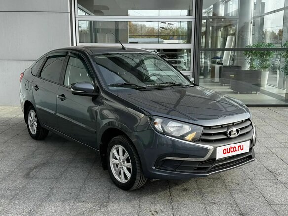2018 Lada (ВАЗ) Granta I Рестайлинг, серый, 630000 рублей - вид 2