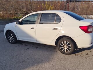2017 Renault Logan II, белый, 320000 рублей, вид 5