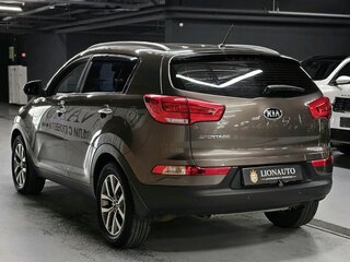 2015 Kia Sportage III Рестайлинг, коричневый, 1690000 рублей, вид 4