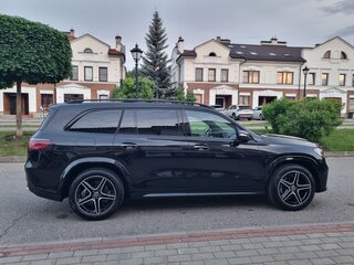 2025 Mercedes-Benz GLS 450 II (X167) Рестайлинг, чёрный, 14490000 рублей, вид 2