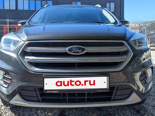 2018 Ford Kuga II Рестайлинг, серый, 1700000 рублей, вид 2