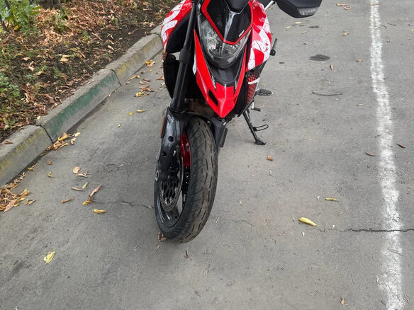 2021 Ducati Hypermotard, красный, 1200000 рублей - вид 3
