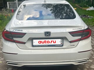 2021 Honda Accord X Рестайлинг, белый, 2650000 рублей, вид 4
