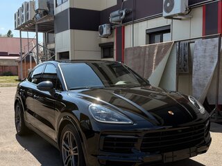 2020 Porsche Cayenne Coupé III, чёрный, 9500000 рублей, вид 3