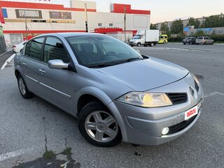 2008 Renault Megane II Рестайлинг, серебристый, 370000 рублей, вид 1