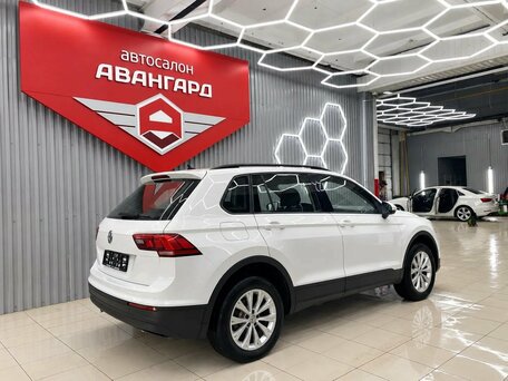 2018 Volkswagen Tiguan II, белый, 1930000 рублей, вид 5
