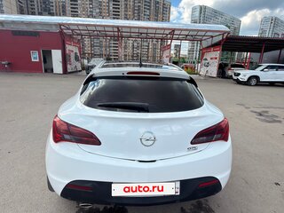 2013 Opel Astra GTC J Рестайлинг, белый, 1150000 рублей, вид 4