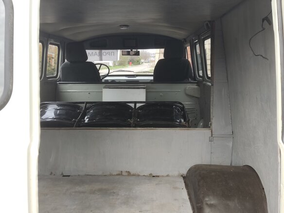 2010 УАЗ 3909, серебристый, 650000 рублей - вид 9