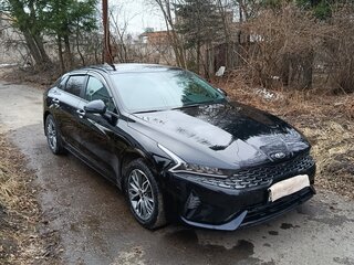 2021 Kia K5 III, чёрный, 2360000 рублей, вид 4