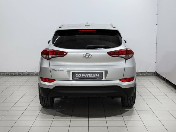 2018 Hyundai Tucson III, серебристый, 2170000 рублей - вид 3