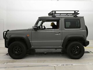 2023 Suzuki Jimny Sierra IV, серый, 1710000 рублей, вид 4