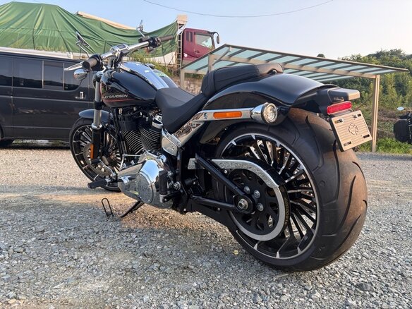 2024 Harley-Davidson Breakout, чёрный, 2345000 рублей - вид 18