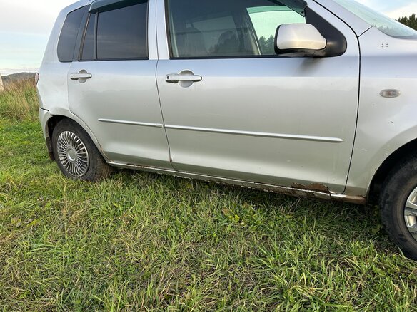 2003 Mazda Demio II (DY), серый, 200000 рублей - вид 9