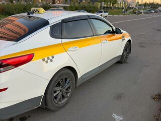 2020 Kia Optima IV Рестайлинг, белый, 899000 рублей, вид 4