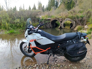 2010 KTM 990 Adventure, белый, 700000 рублей, вид 4