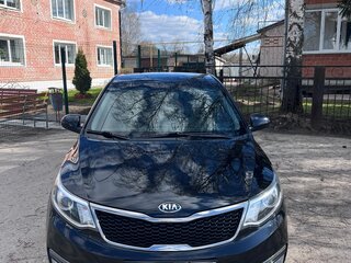 2016 Kia Rio III Рестайлинг, чёрный, 1159000 рублей, вид 3