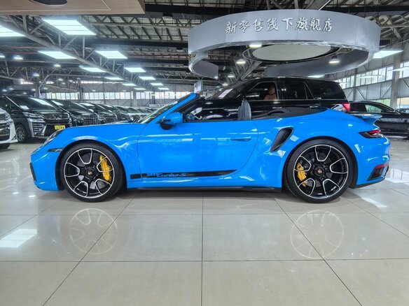 2025 Porsche 911 Turbo S VIII (992) Рестайлинг, голубой, 43333666 рублей - вид 9