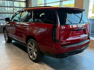 2025 Cadillac Escalade V Рестайлинг, красный, 20990000 рублей, вид 4