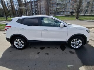2017 Nissan Qashqai II, белый, 1130000 рублей, вид 4