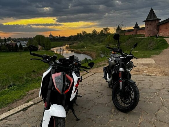2017 KTM 1290 Super Duke R, белый, 950000 рублей - вид 18