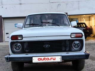 2001 Lada (ВАЗ) 2121 (4x4) I Рестайлинг, белый, 350000 рублей, вид 1