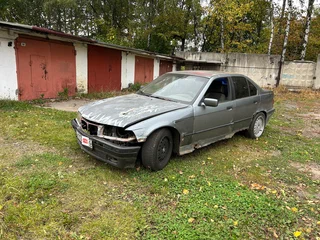 1991 BMW 3 серии 325i III (E36), серебристый, 180000 рублей, вид 1