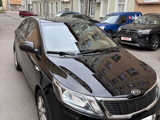2012 Kia Rio 4-speed III, чёрный, 1090000 рублей, вид 2