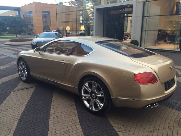 2015 Bentley Continental GT II, бежевый - вид 5