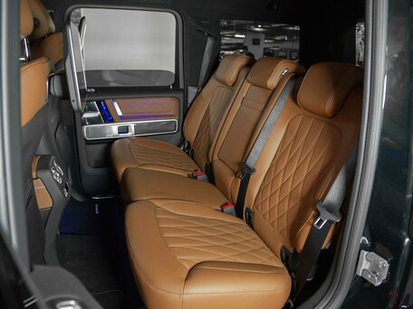 2026 Mercedes-Benz G-Класс AMG 63 AMG II (W465) Рестайлинг, зелёный, 33804000 рублей, вид 3