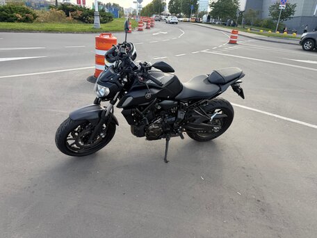 2018 Yamaha MT-07 (FZ-07), чёрный, 720000 рублей, вид 2