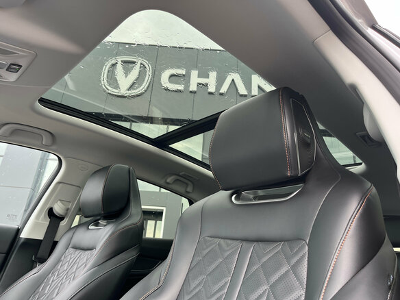 2023 Changan UNI-K, серый, 3200000 рублей - вид 14