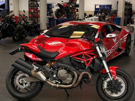 2015 Ducati Monster 821, красный, 600000 рублей, вид 1