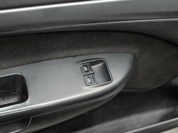 2011 Skoda Octavia II (A5) Рестайлинг, белый, 650000 рублей - вид 12