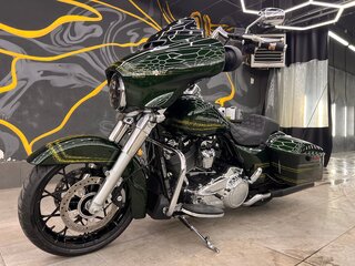 2019 Harley-Davidson Street Glide, зелёный, 2270000 рублей, вид 5