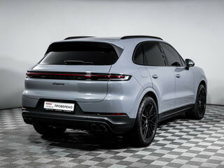 2024 Porsche Cayenne III Рестайлинг, серый, 11990000 рублей, вид 5
