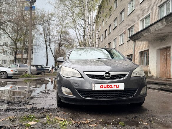 2011 Opel Astra J, серый, 560000 рублей