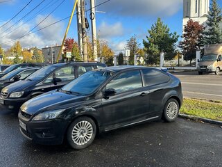 2008 Ford Focus II Рестайлинг, чёрный, 285000 рублей, вид 1